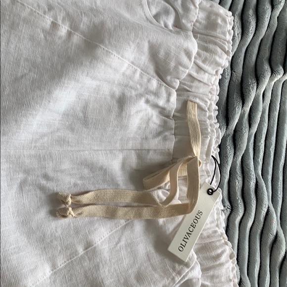 White trousers - Picture 2 of 5